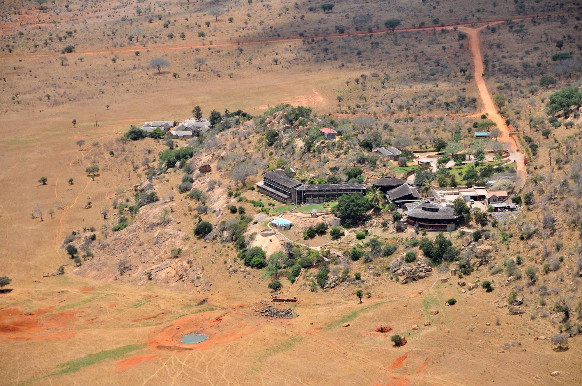 Voi Safari Lodge Dış mekan fotoğraf